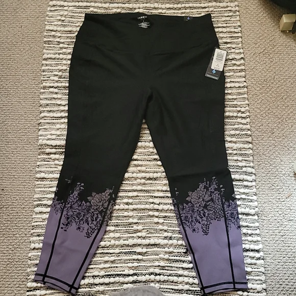 Torrid Floral Active Legging - Picture 2 of 8